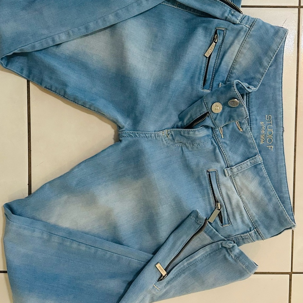 Studio Women's Light Blue Skinny Jeans